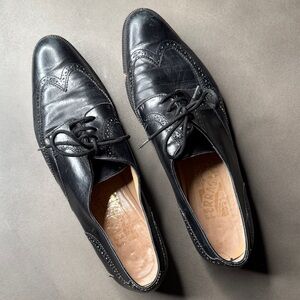 Vintage Ferragamo Black Leather Oxfords Women’s Brogue Wingtip Shoes Size 8